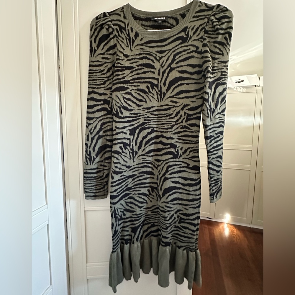 EXPRESS Animal Print Dress; Size Small